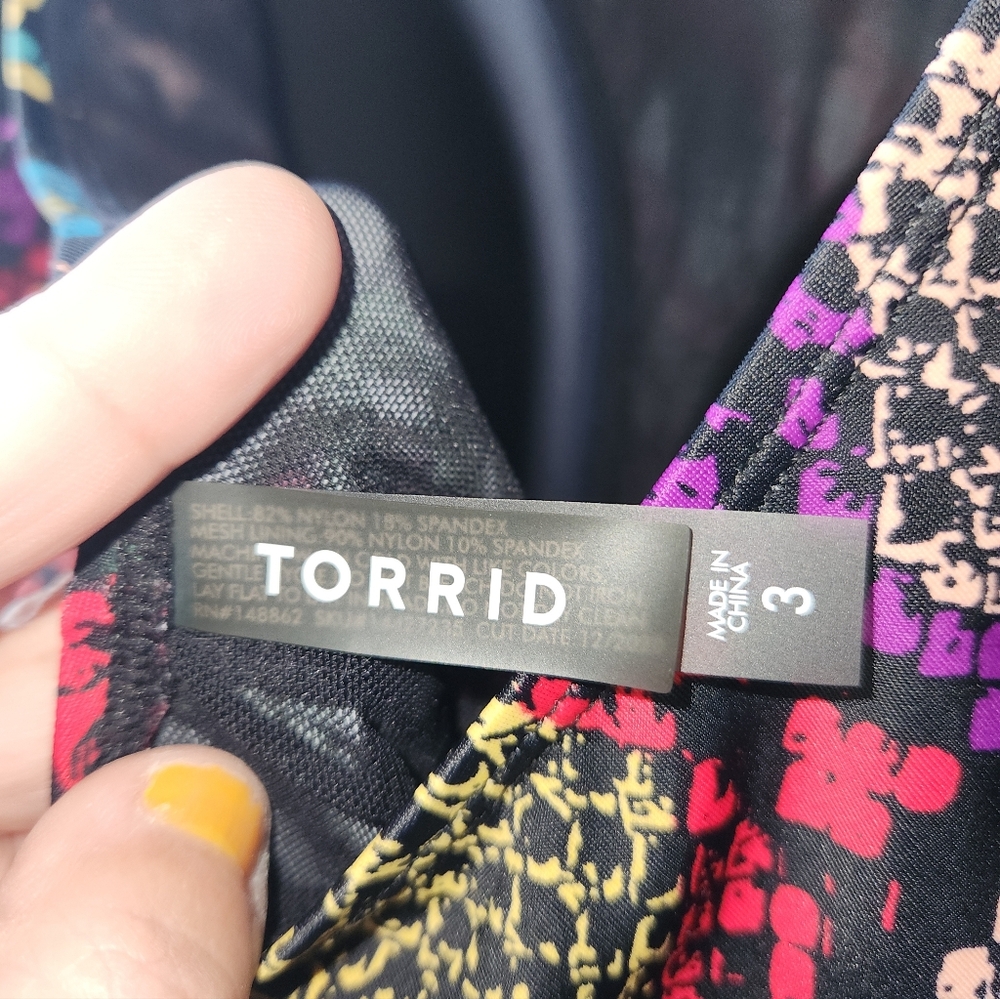 Torrid Snakeskin High Neck One Piece Swimsuit, Size 3 - Picture 9 of 10